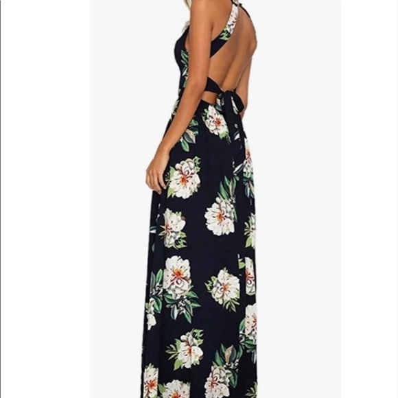 Halter Neck Floral Print Open Back Maxi Dress with Crochet Details & Front Slit - Picture 5 of 11